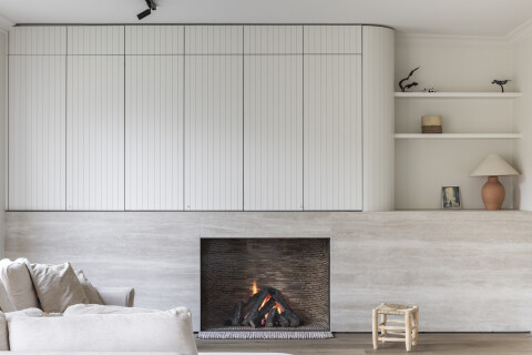 Cosyflame gashaard ingebouwd in moderne haardwand